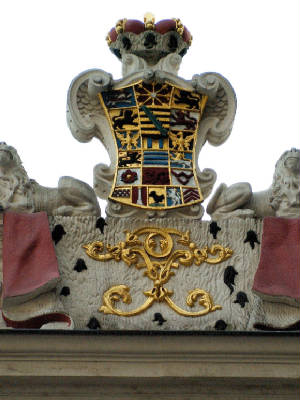 Schloss_Altenburg_Wappen.jpg
