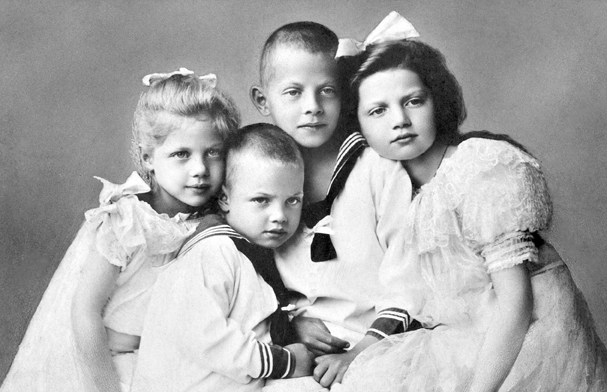 ernst_ii_children-saxe-altenburg.jpg